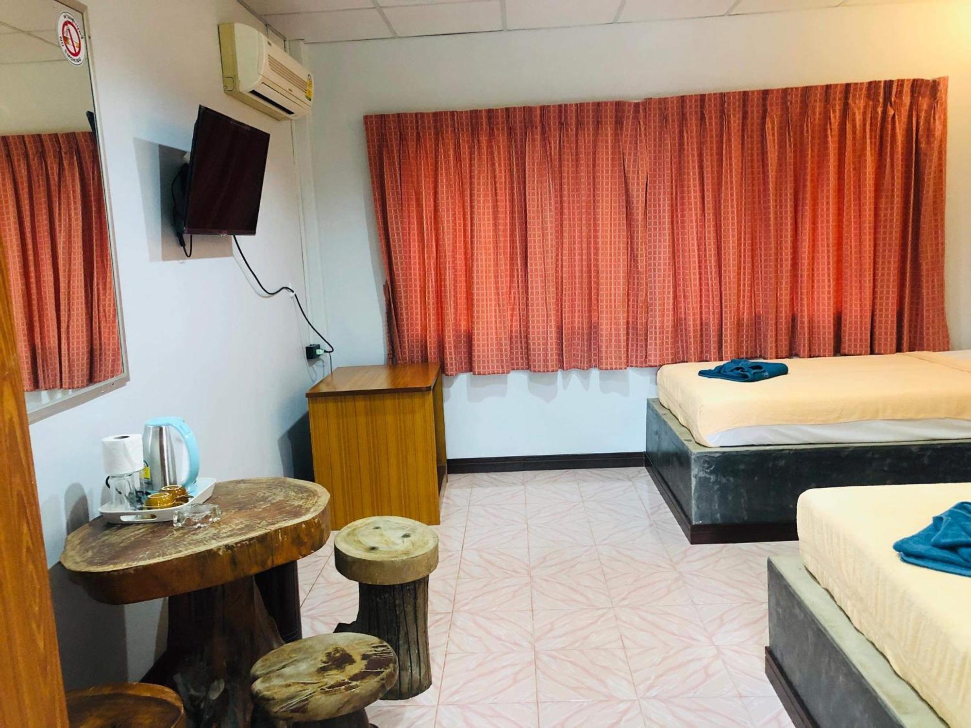 Lovely Lanta Resort Koh Lanta Bagian luar foto