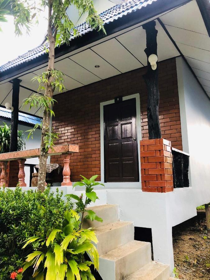 Lovely Lanta Resort Koh Lanta Bagian luar foto